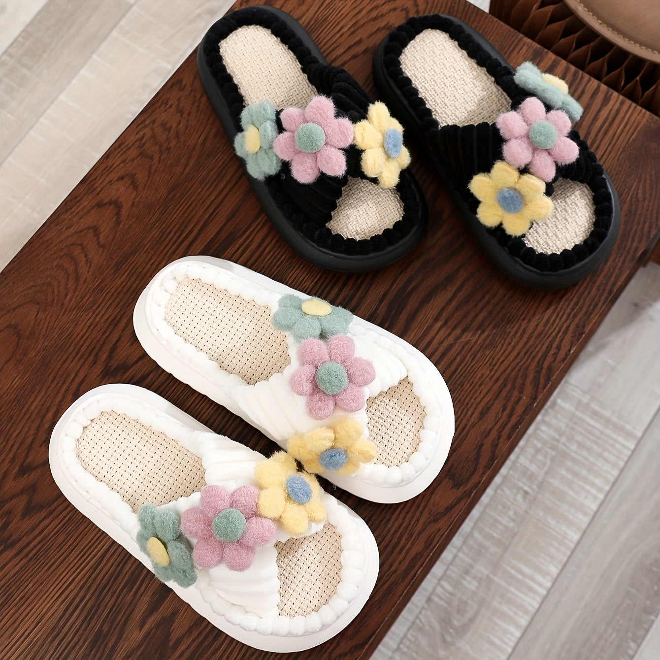 Ultra-Comfortable Flower Accent Slippers - Effortless Slip-On, Ultra-Soft Padding - Stylish Indoor Shoes for Lounging & Leisure