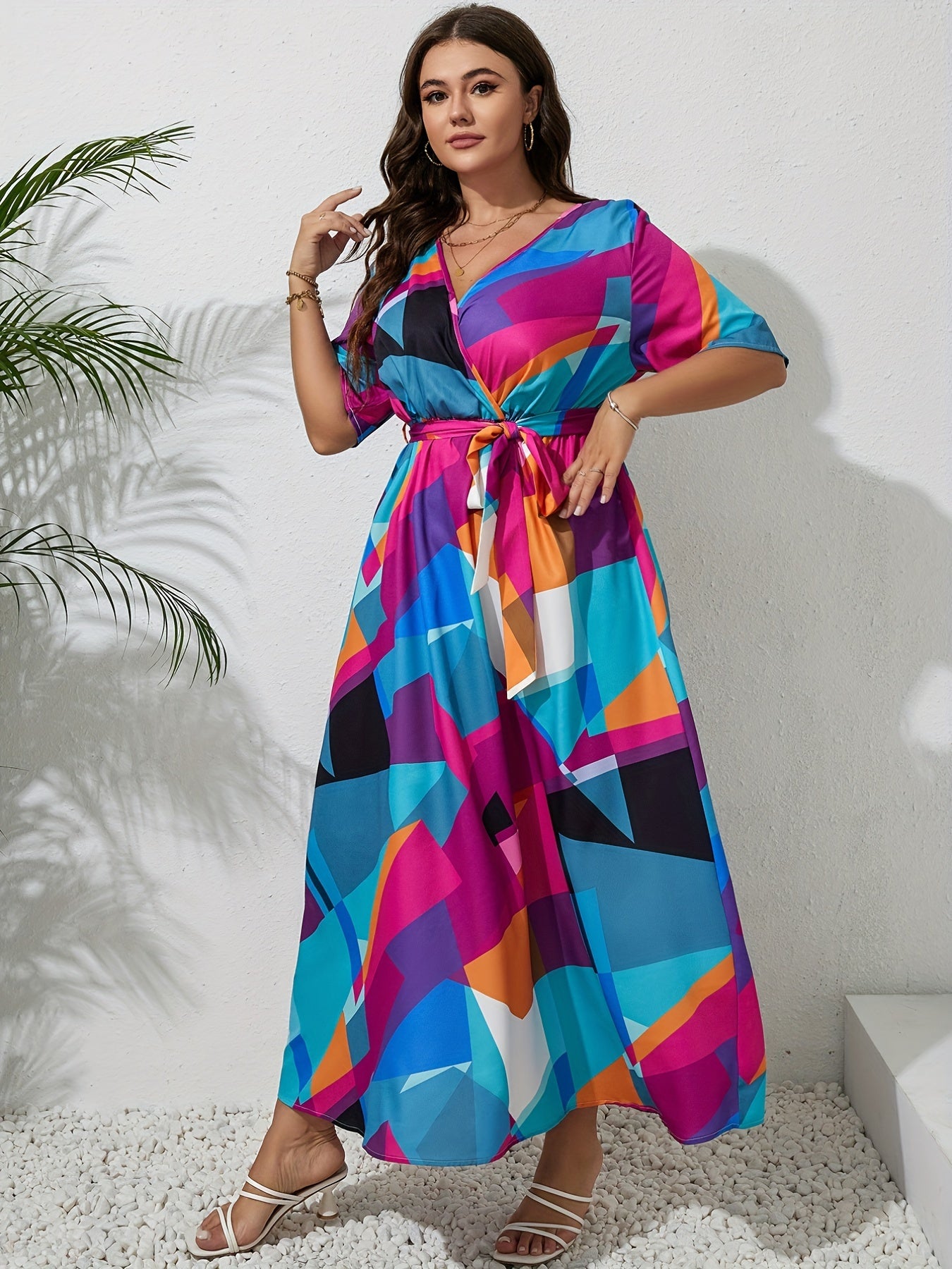 dunnmall  Plus Size Casual Dress, Women's Plus Colorblock Geometric Print Short Sleeve Surplice Neck Maxi Dress With Belt