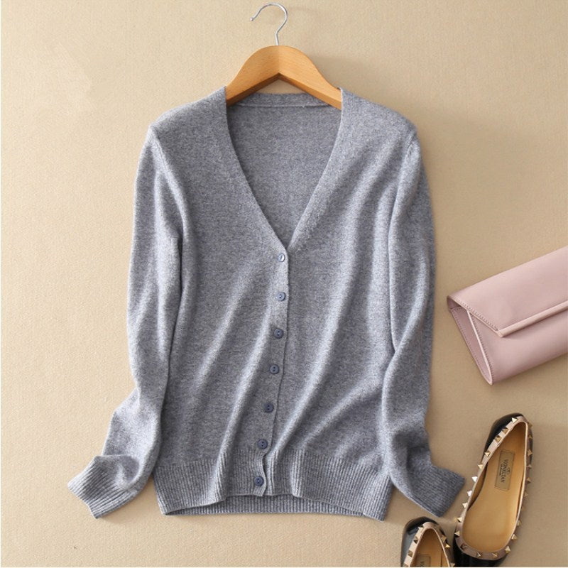 New autumn and winter new wool knitted cardigan women's sweater V-neck long-sleeved fashion jacket loose large size