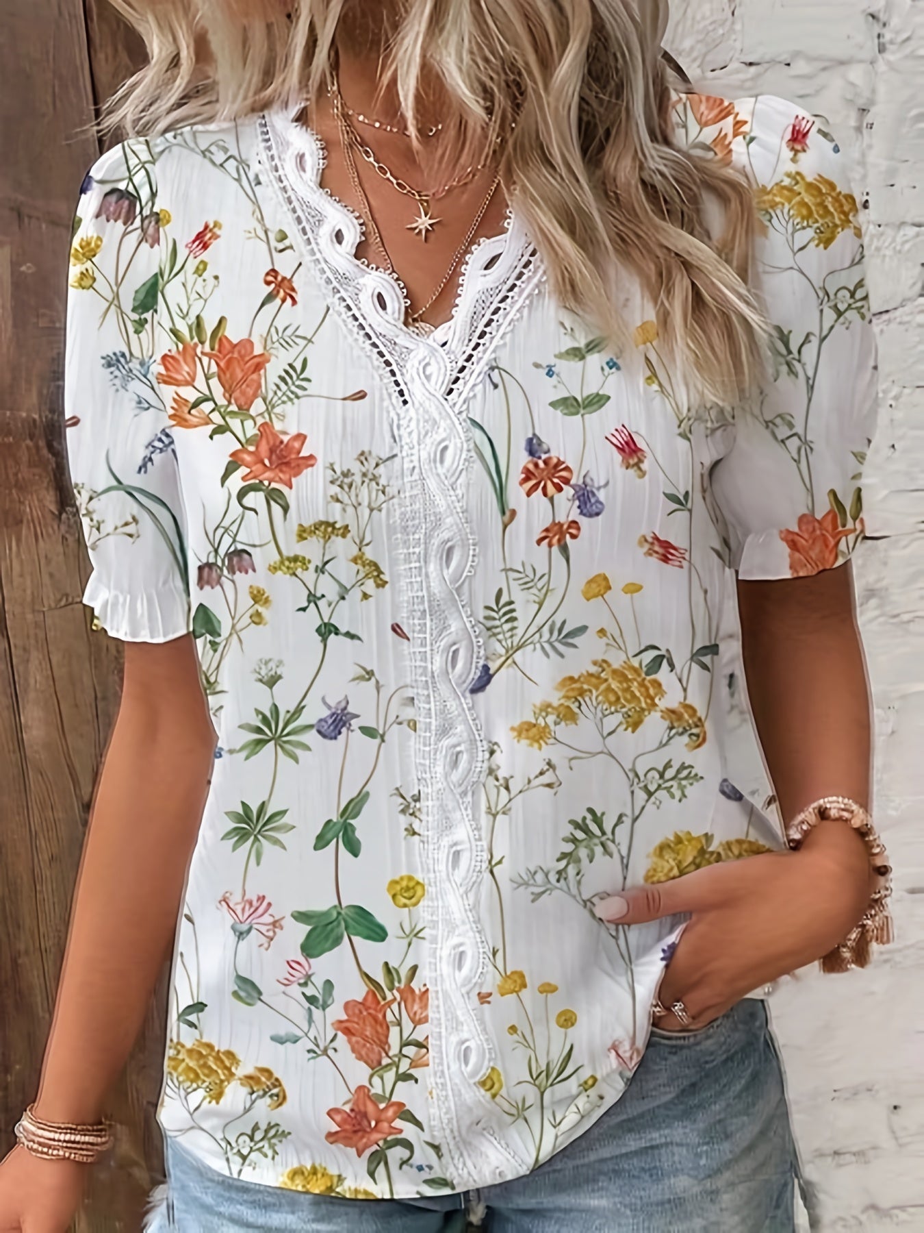 dunnmall  Floral Print Contrast Lace Blouse, Casual V Neck Short Sleeve Summer Blouse, Women's Clothing